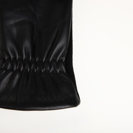 Gloves are female, dimensionless, without insulation, black color-3