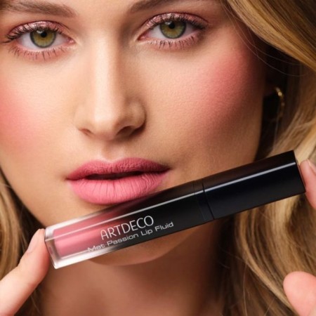 Fluid for the lip Artdeco Mat Passion Lip Fluid, matte, tone 15, 3 ml-3