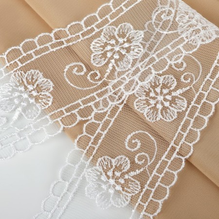 Lace on a grid, 50 mm × 11 ± 1 m, white color-1