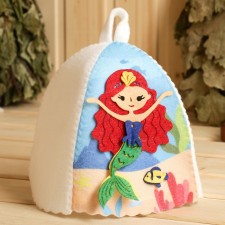 Banch hat for children with an applique of the Mermaid 