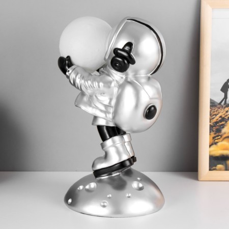 Sponel "Cosmonaut" LED from batteries silver 16x16x30.5 cm Risalux-3