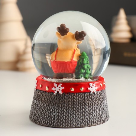Souvenir Polystone Water Ball "Losik in the Red Assumes" 6.8x6.8x8.8 cm-3