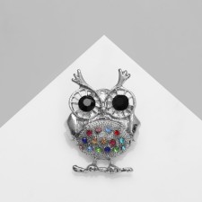 Brooch 