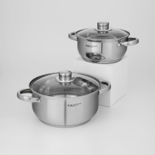 Set of pots 