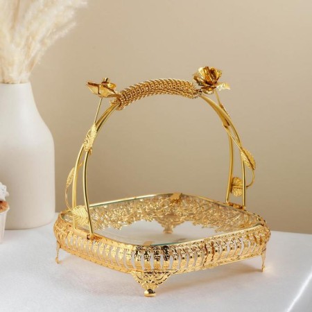 Fruit stand "Mirum", 20 × 19.5 × 17 cm, golden color