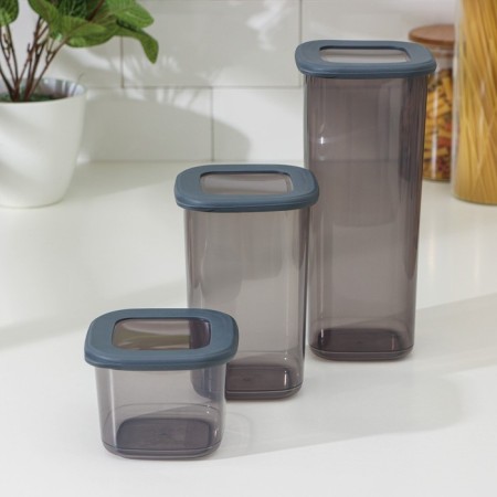 A set of cans for bulk products with a vacuum lid 3 pcs 0.55/1.2/1.75l