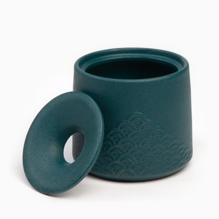 Ceramic ashtray for cigarettes and sticks "Style", 11 x 10 cm, d = 2.2 cm, emerald-2