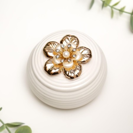 Souvenir Ceramics "Double Flower with Pearl" 6.5x8.5x8.5 cm