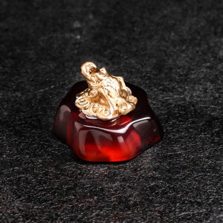 Souvenir "Frog with a coin", brass, amber-2
