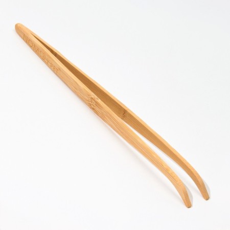 Tweezers