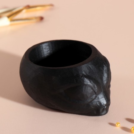 Interior subject "Alien" height 5 cm, d-6 cm black
