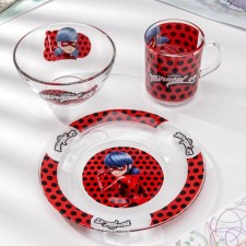 Set of dishes “Lady Bag and Super Cat”, 3 objects: a mug 250 ml, a salad bowl 250 ml D = 13 cm, plate d = 19.5 cm, gift packaging