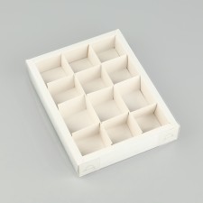 Box for 12 sweets with cells 