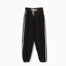 Sports pants for boys, I have been launched, the color is black, height is 134-140 cm
