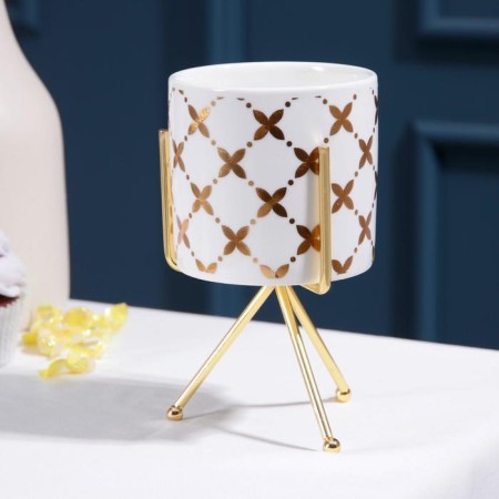 Ceramic “Clover” candy, 220 ml, 8.5 × 14 cm, white color