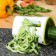 Spiral’s vegetable engine/juicer with a DOLAIN container, 2 in 1, 10 × 9.9 × 8.6 cm, the color is green, white