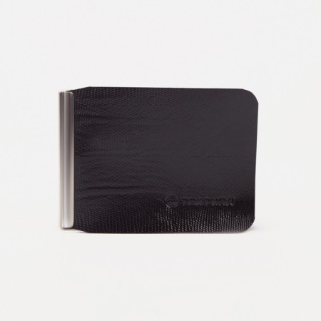 Clime for bills, with a metal clamp, iguana, textura, brown color