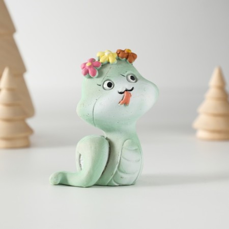 Polystone souvenir "Snake with a flower wreath" MIX 4.5x4x6.5 cm-5