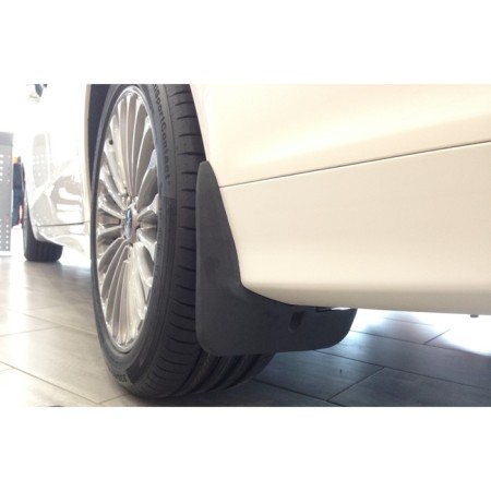 Spray-shots on Ford Mondeo V (rear), 2015-2019