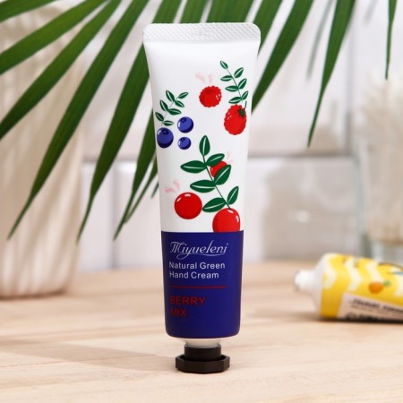 Hand cream "Forest berries" moisturizing, 30 ml