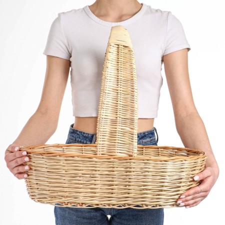 Product basket, 52 × 31 × 14/45 cm, manual weaving, willow