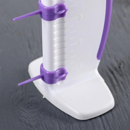 Ruler for marking the cake-4
