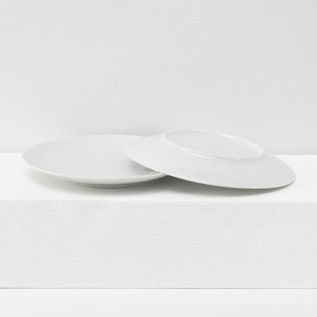 Set of porcelain dishes "Universal", white color, 18 objects: plate flat d = 20 cm, pyla 650 ml, mug 300 ml-1
