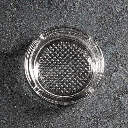 Called ashtray “Round”, D = 10.6 cm,-1