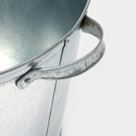 Galvanized tank, 25 liters, without a lattice, GOST-4