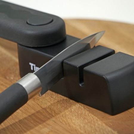 The knife knife is folding, black-5