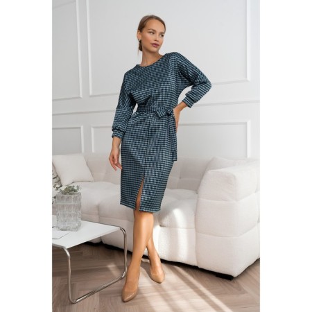 Women's dress, size 42-1