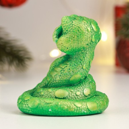 The figure "The snake spies" light green, 8x8cm-2