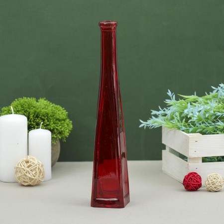 Vase "Strelka" is tetrahedral, red diam. Owner = 2cm, h = 29x5.5cm, v = 0.2l