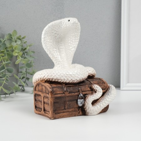 New Year's figure "Cobra on the chest" 20 x17 x 12 cm.-3