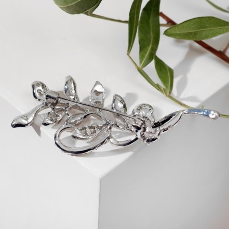 Brooch "Branch" with a pearl, Rainbow color in silver-2