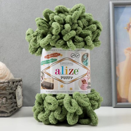 Yarn "Puffy" 100 % micropoliester 9m/100g (485 grass)