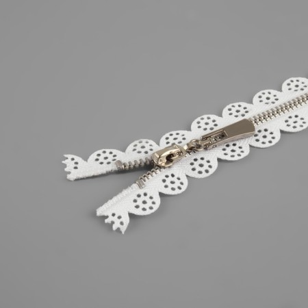 Metal zipper, No. 3, non -proceeding, automatic lock, 60 cm, white/nickel color-1