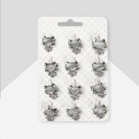 Brooch "cat" sleeping, white color in silver (indivisible packing 12 pcs., Price per pcs.)-1
