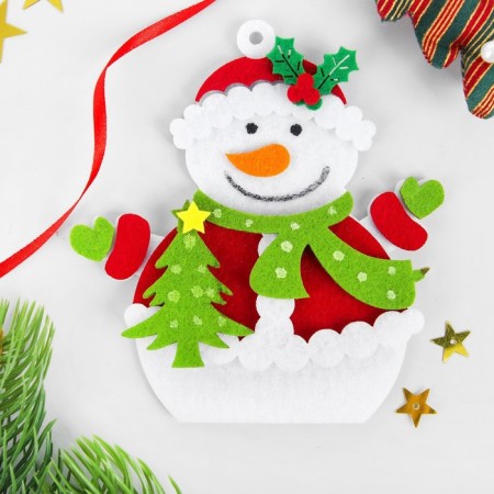 Set for creativity - Create a Christmas tree decoration from a felt "Snowman with a Christmas tree"
