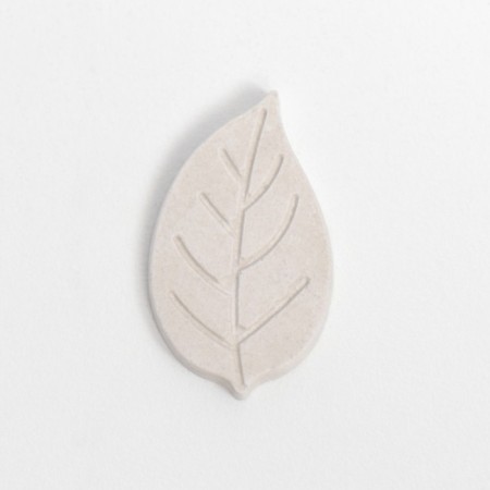 MOLD SILICON "Leaf 4" 2.5x1.5 cm mix-1