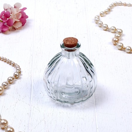 The basis for creativity and decoration is a bottle with a vintage lid volume: 270 ml
