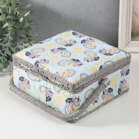 Casket for needlework "Kittens on Torma" 20x20x11 cm-4