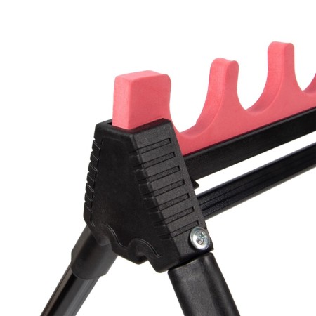 Namazu feeder stand with a comb under 12 rods-3