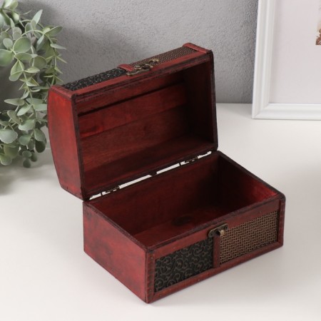 Casket Wood Elevated "curls and mesh" chest 10.5x18x12 cm-3