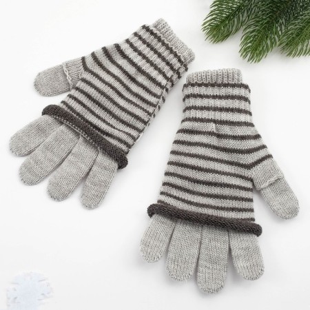 Gloves female, the color is light gray, size 18
