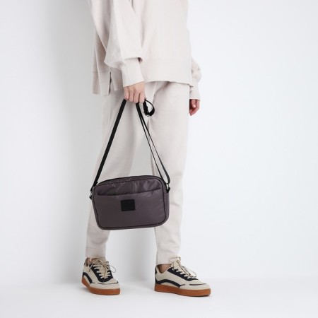 Cross-Bodi Bag on a zipper, brown color-7