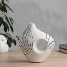 VAZA Ceramics Table 