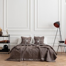 Cover with pillowcases 