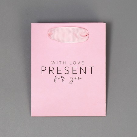 Gift package for flowers is triangular, packaging "Gift" 12 x 8.3 x 9.6 cm-6