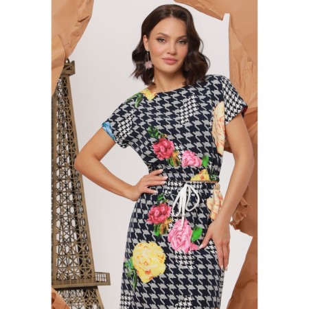 Female costume, size 44-3